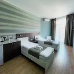 Sealine Lejlighedshotel Odessa