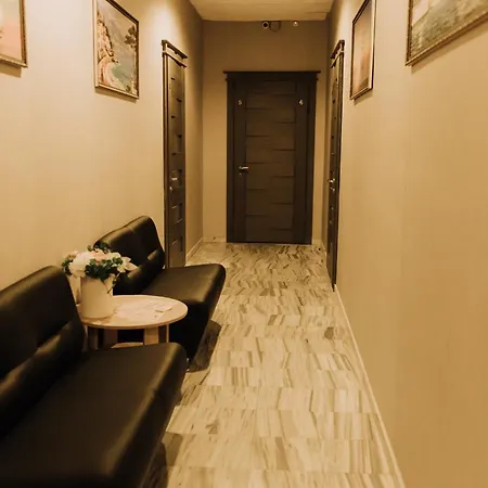 Sealine 4*